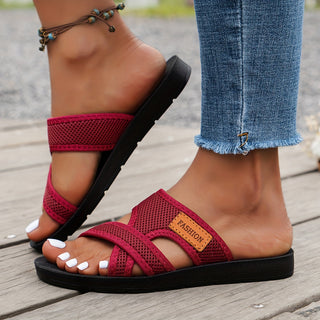 Fashionable and versatile women&