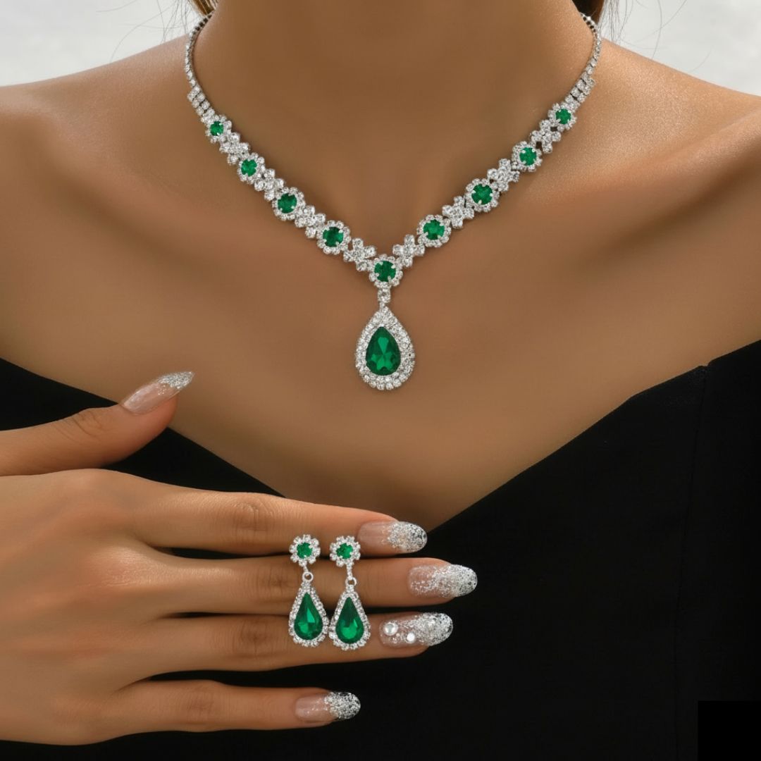 Élise – Refined Brilliance for Every Occasion
