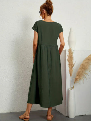 Gabrielle™ — Flowing midi dress, timeless elegance