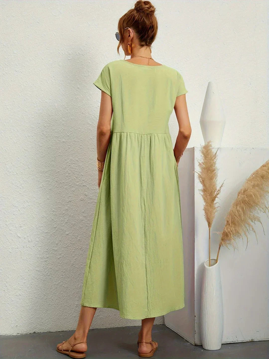 Gabrielle™ — Flowing midi dress, timeless elegance