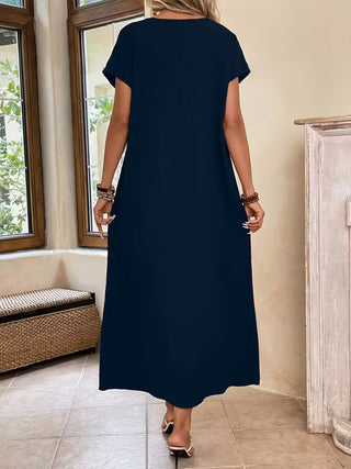Margaux™ — Elegant and minimalist maxi dress