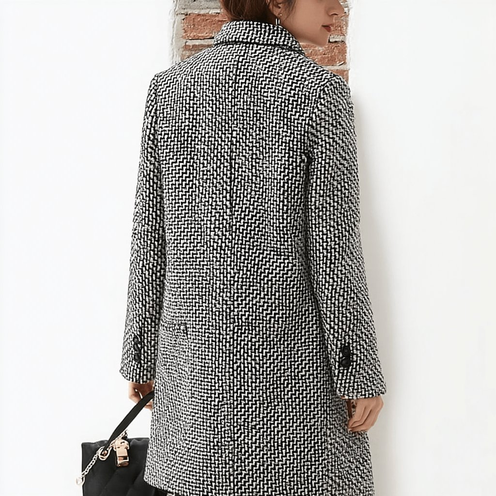 Hélène – Warm elegance for every day