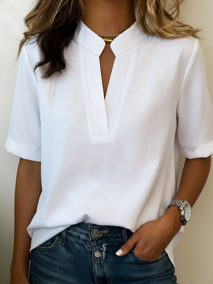 Élise — Elegant blouse with a refined collar